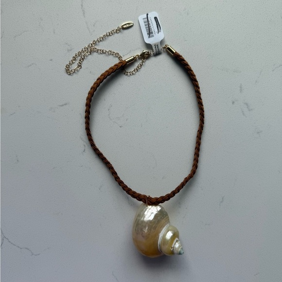 Free People Sara Shell Choker Necklace - Brown - NWT - Picture 3 of 8